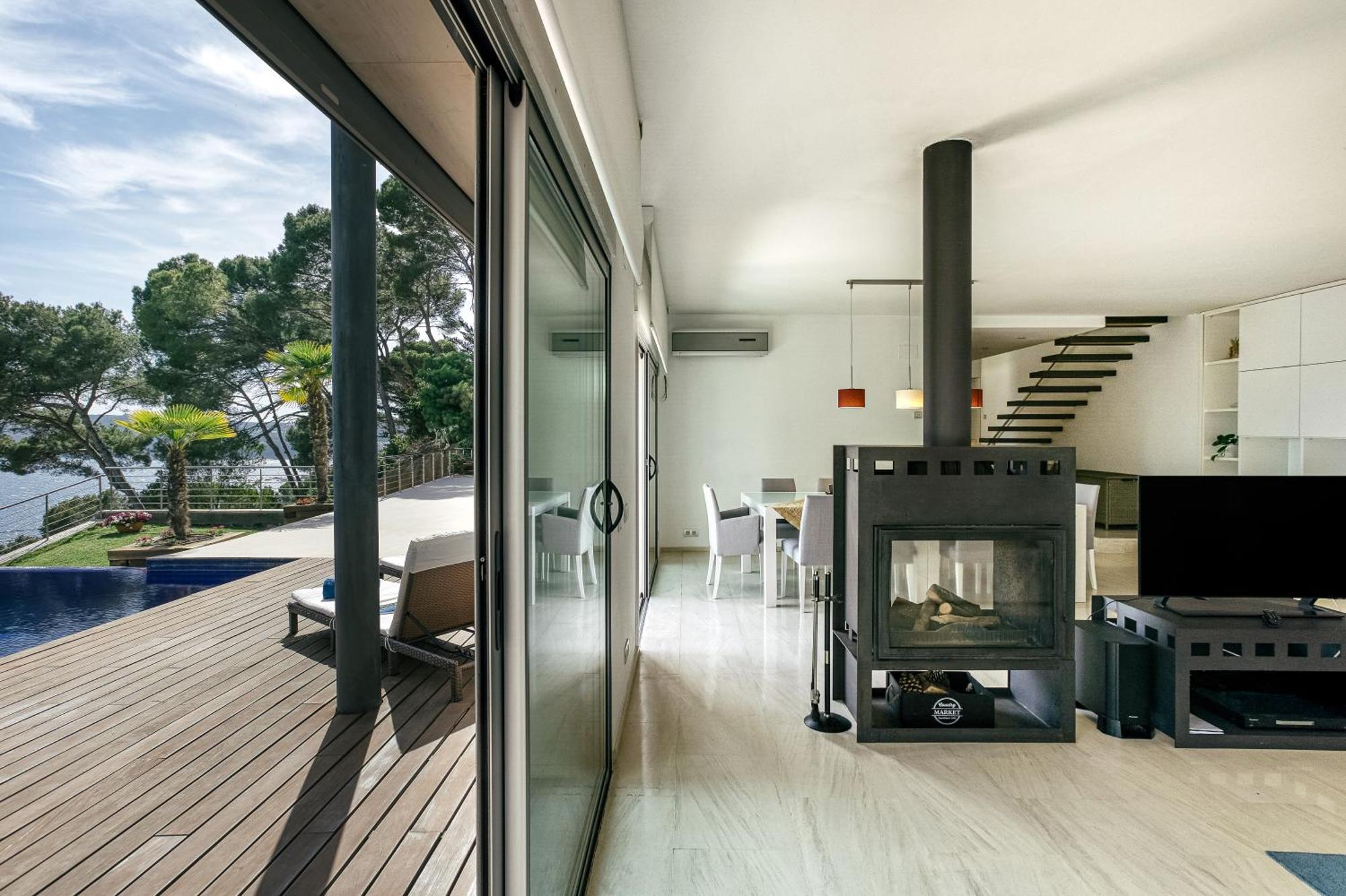 Blueview Villa Лафранч Экстерьер фото