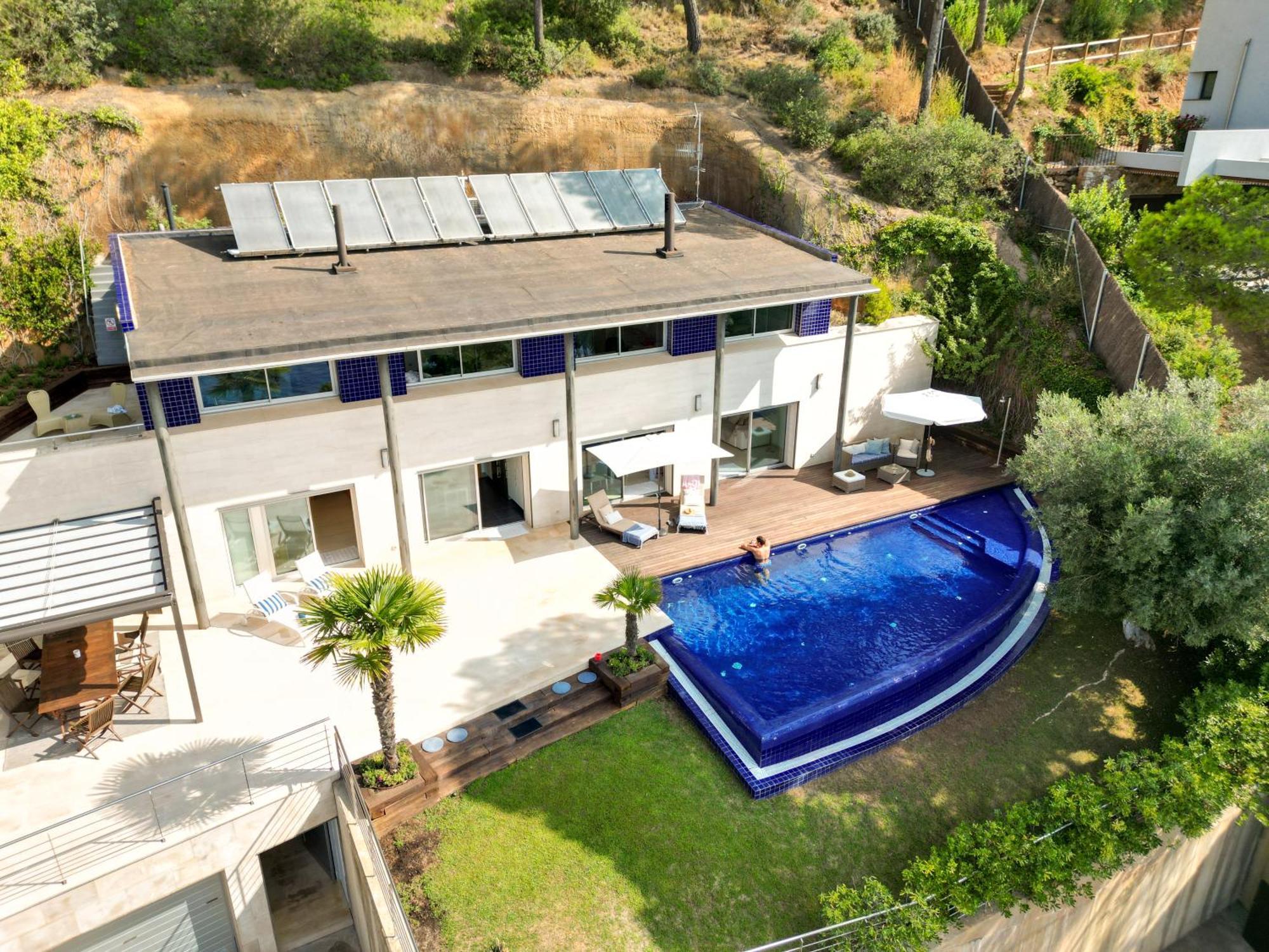Blueview Villa Лафранч Экстерьер фото